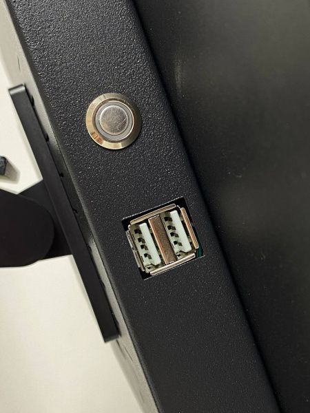 15.6" Q2 new (i3/4Gb/64SSD) Сенсор FLAT CPU i3 3217U 1,8GHz(2ядра)/4Gb ОЗУ/64GB SSD/6 USB/1хRS232  - торговое оборудование.