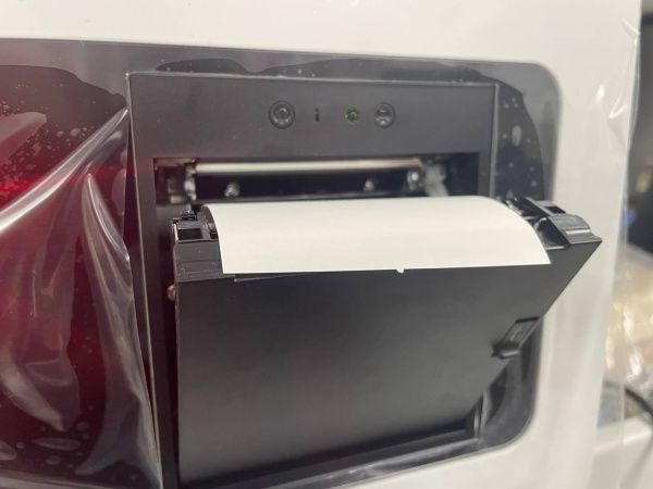 21.5" S300 KIOSK + подст. (i5/8Gb/128SSD)  CPU i5 3317U 1,7GHz/8Gb ОЗУ/128GB SSD/1 USB/2D/80 мм/  - торговое оборудование.